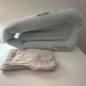 DockATot Deluxe + 2 Covers